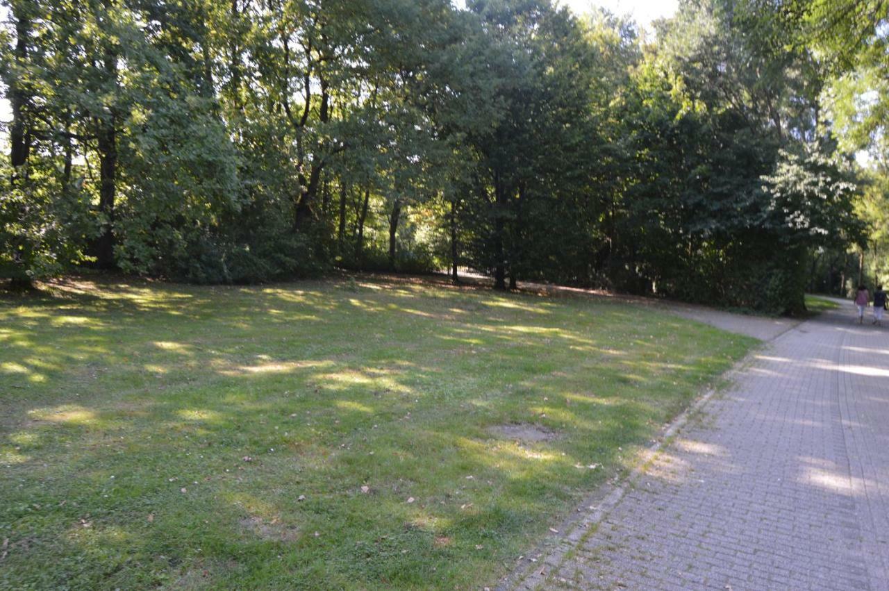 Apartment Meerfeld Duisburg Eksteriør billede